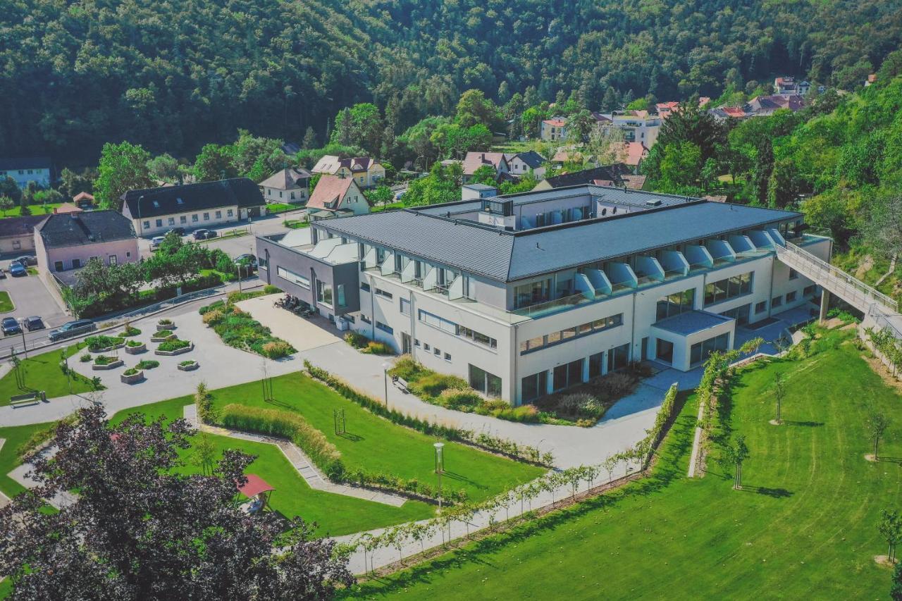 Nuhr Medical - Hotel & Restaurant Senftenberg Zewnętrze zdjęcie